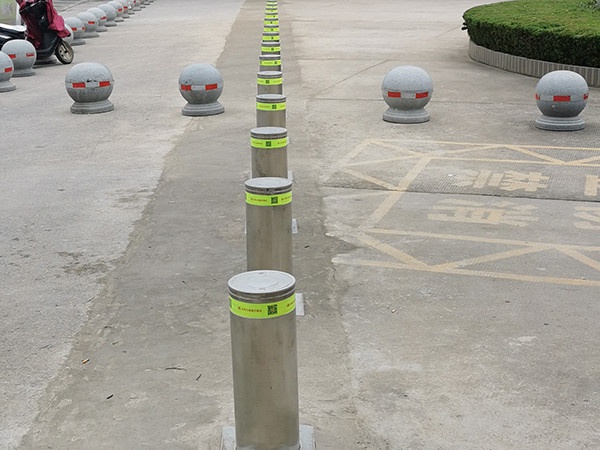 全自動升降路樁